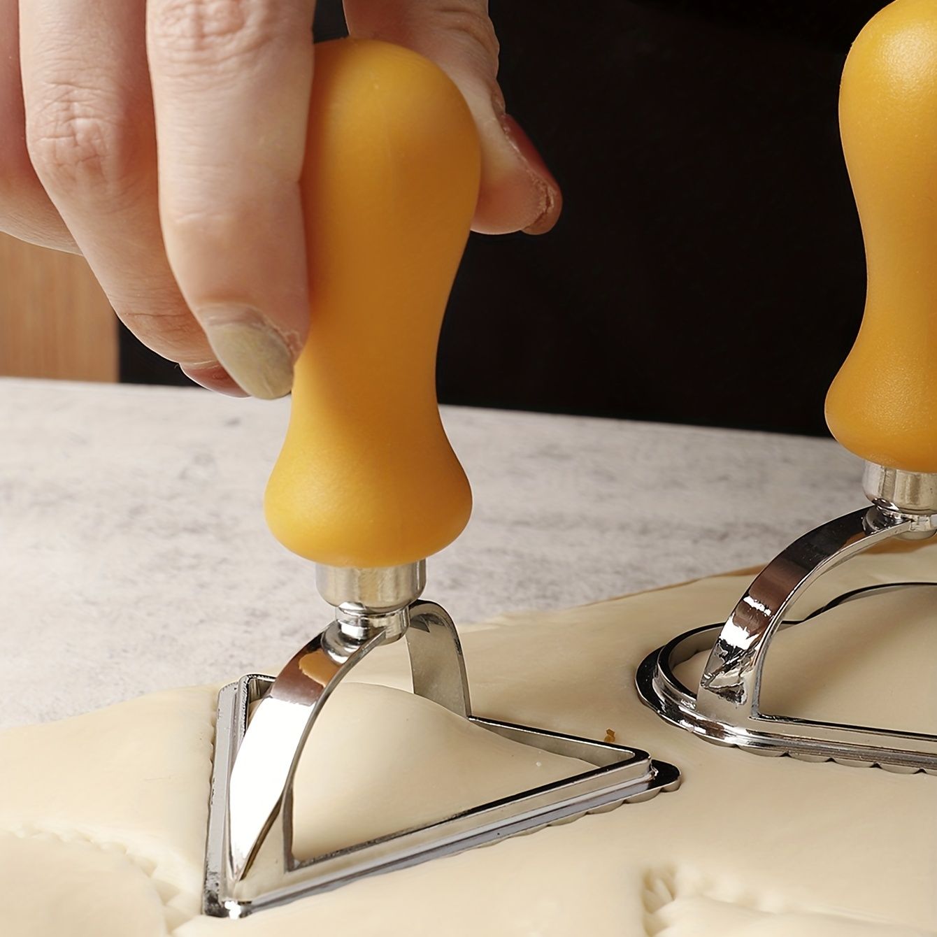 1pc Dumpling Mold Ravioli Maker Mold With Handle Dumplings Tool