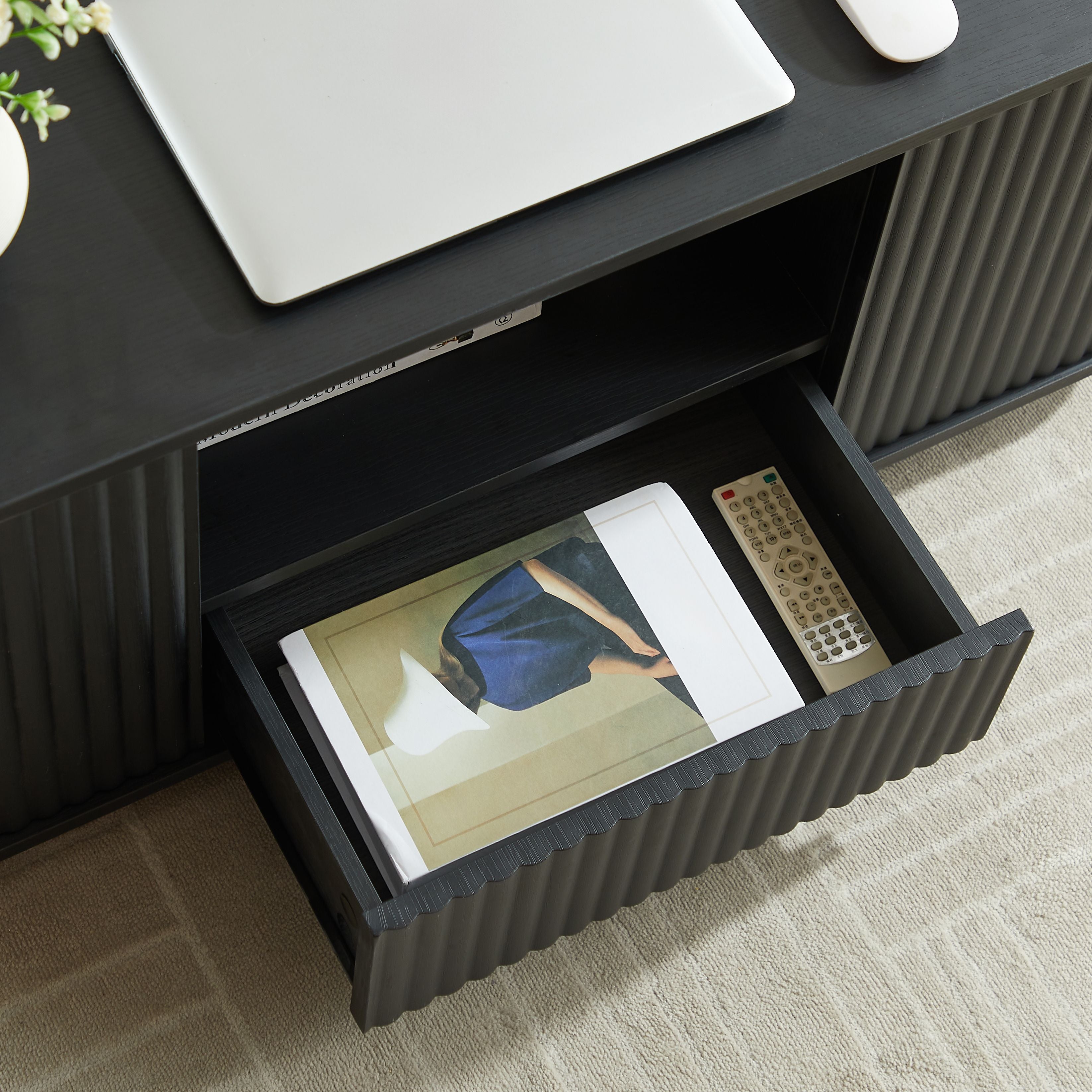 46.5"modern luxury oval coffee table with drawers and storage compartments, curved contour design, living room center coffee table, suitable for living rooms and offices