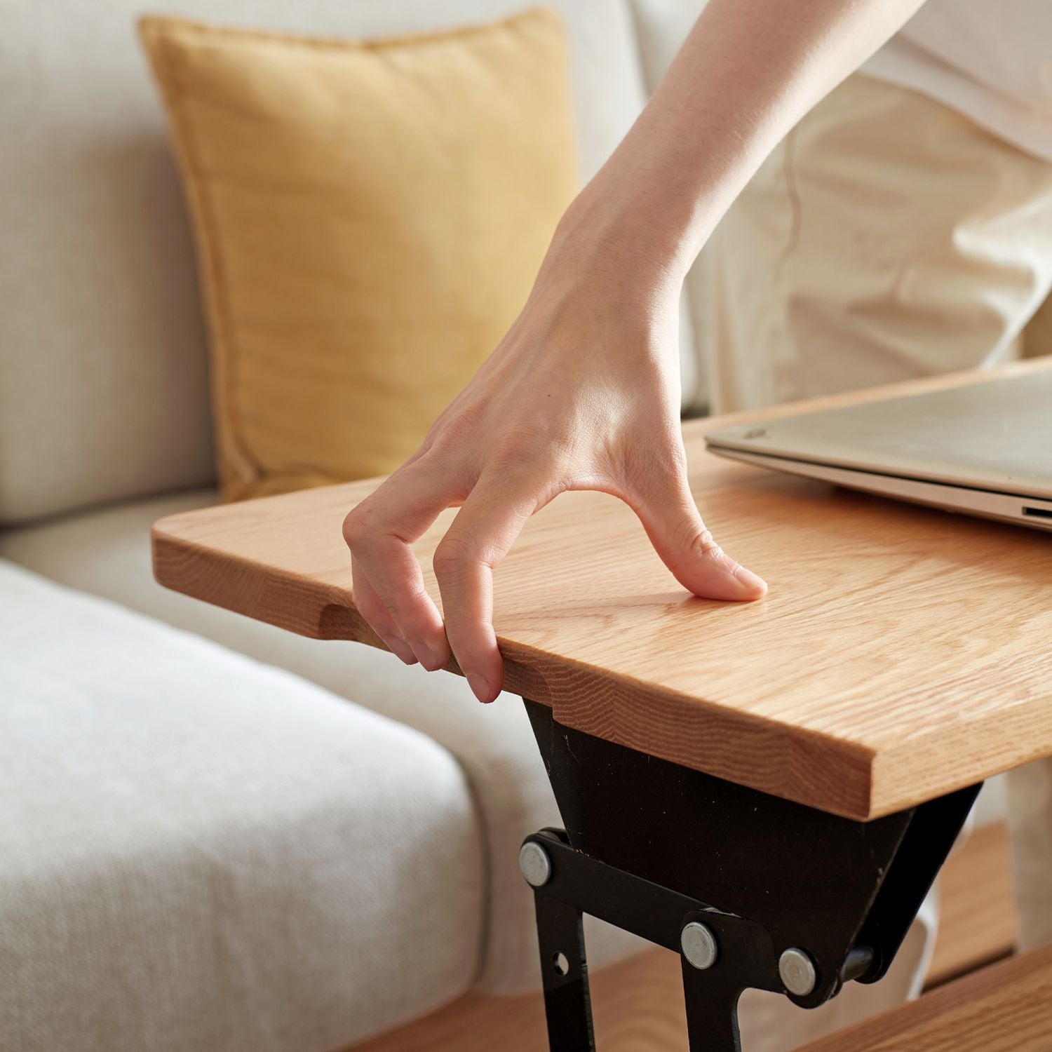 Elevating Center Table Low Table 100% Solid Oak Wood Top Plate Desk Coffee Table Width 120 x Depth 65 x Height 45 cm Study Desk Work From Home Easy To Assemble Natural Color Wood With Storage Shelf